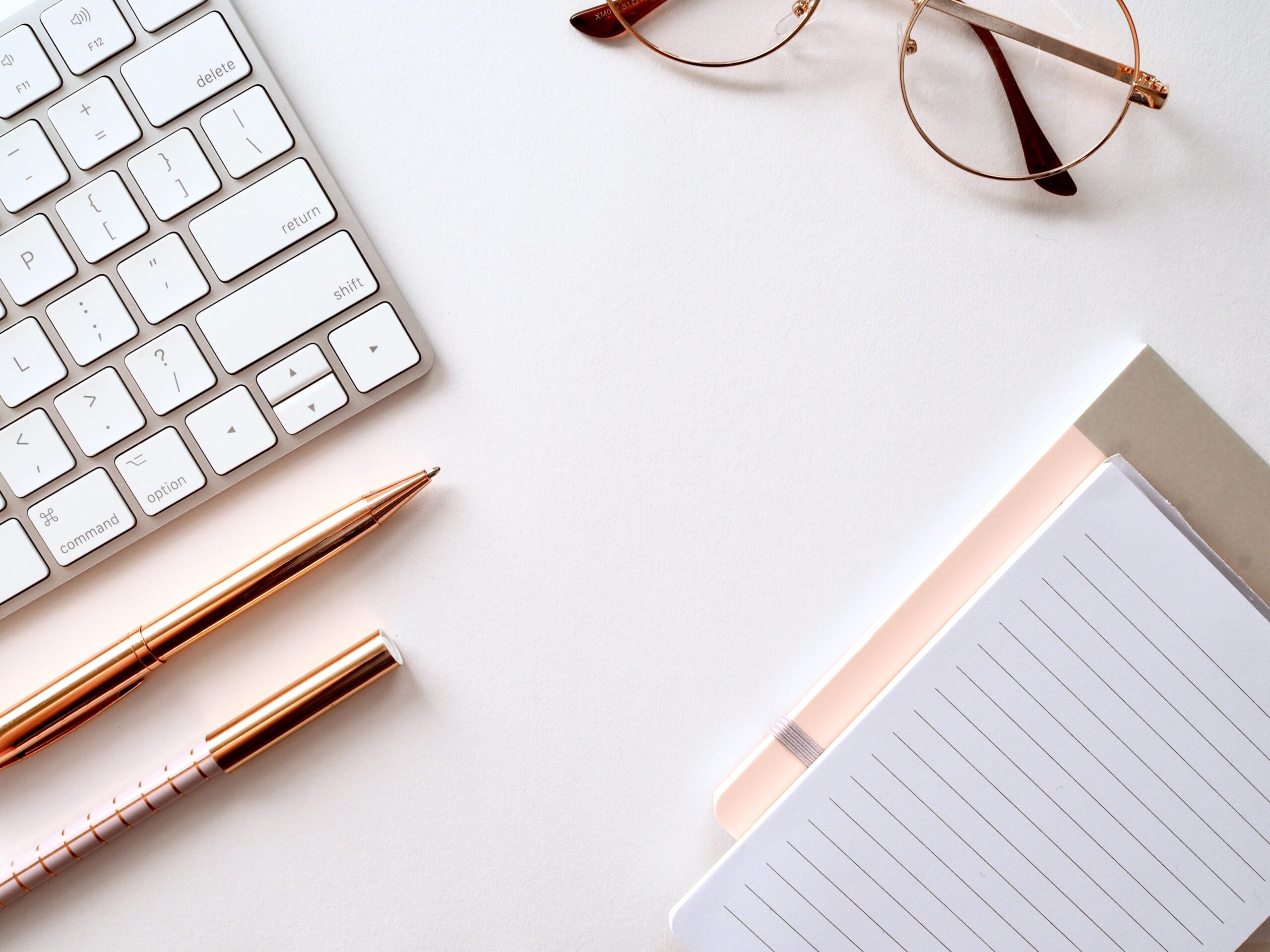 HOW TO NAME A BLOG